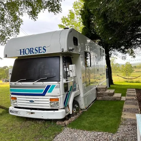 Holiday home Dobbin The Horse Box In The District Cockermouth