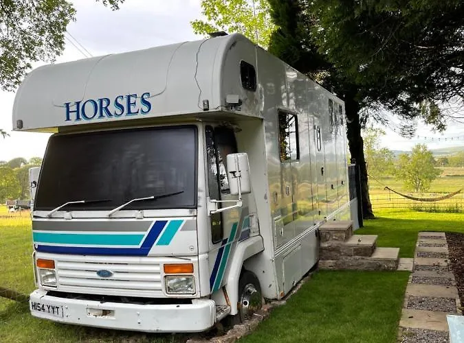 Holiday home Dobbin The Horse Box In The District Cockermouth