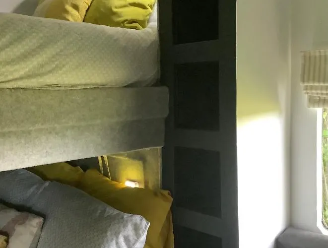 Dobbin The Horse Box In The District Holiday home *